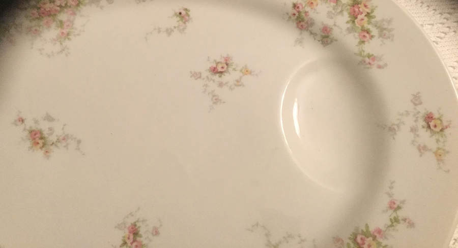 Schleiger 149c 15" Oval Serving Platter with Well by Haviland-1