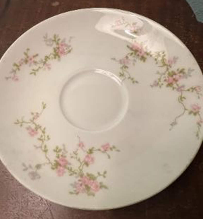 Schleiger 149c Saucer by Haviland-1