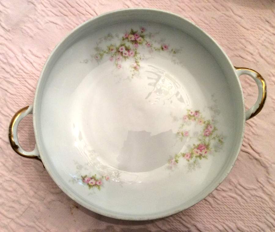 Schleiger 149l Round Vegetable No Lid by Haviland-1