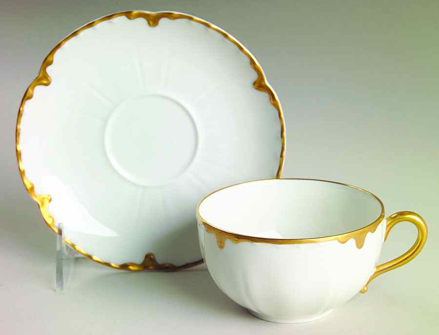 Schleiger 15 Flat Cup & Saucer Set by Haviland-1