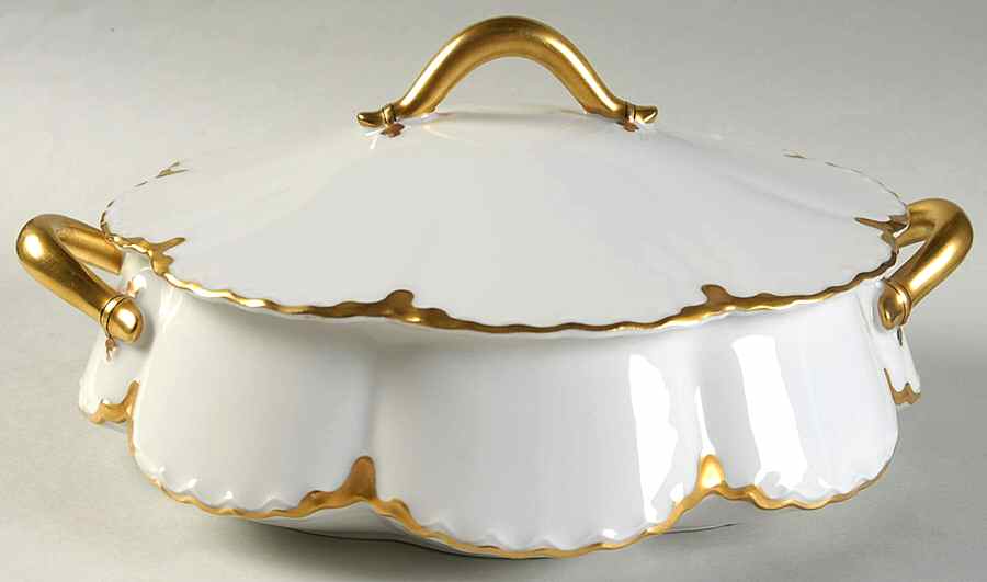 Schleiger 15 Round Covered Vegetable by Haviland-1