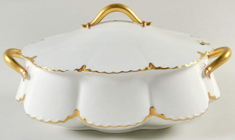 Schleiger 15 Oval Tureen & Lid by Haviland-1