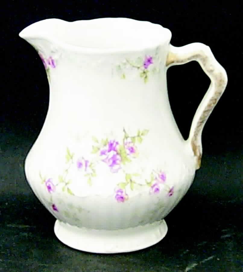 Schleiger 150 Creamer by Haviland-1