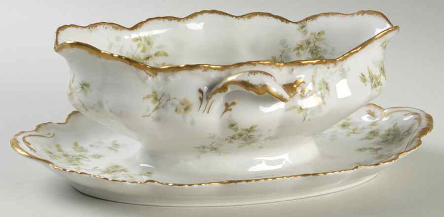 Schleiger 150b Gravy Boat with Attached Underplate by Haviland-1