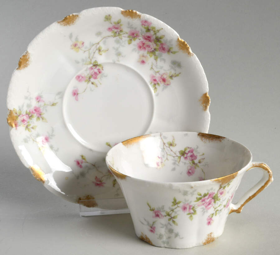 Schleiger 150J Flat Cup & Saucer Set by Haviland-1