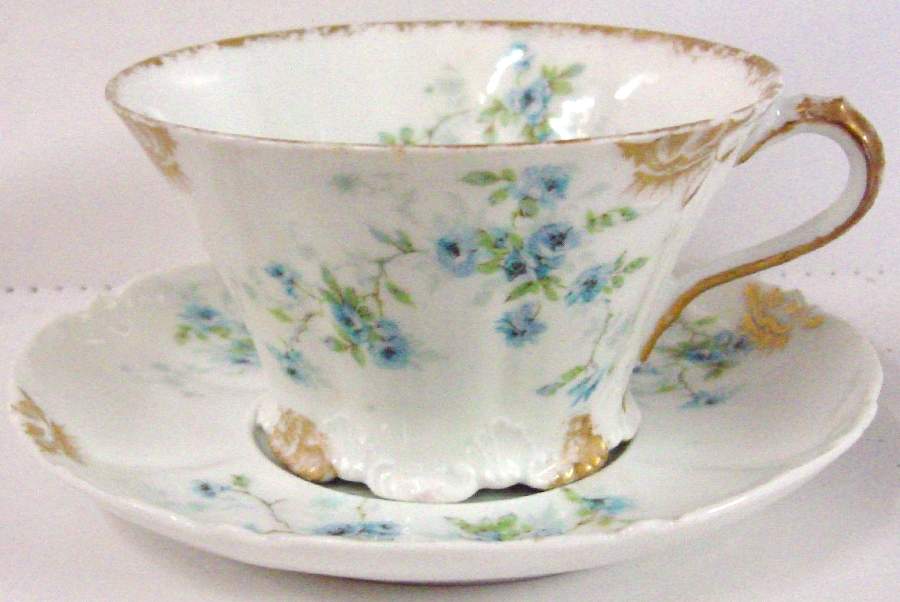 Schleiger 150o Flat Cup & Saucer Set by Haviland-1