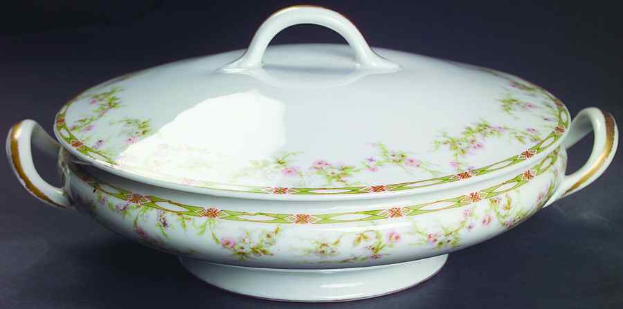 Schleiger 152 Round Covered Vegetable by Haviland-1