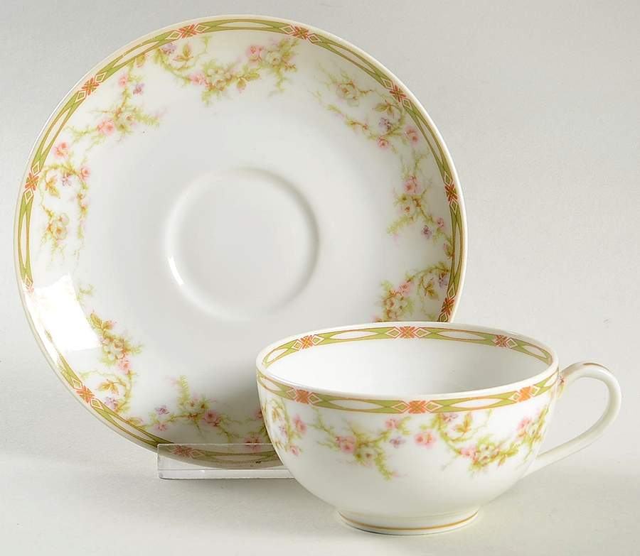 Schleiger 152 Flat Cup & Saucer Set by Haviland-1