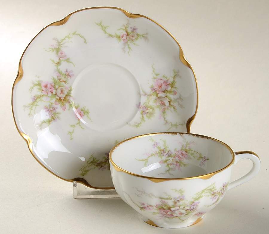 Schleiger 154B Flat Cup & Saucer Set by Haviland-1