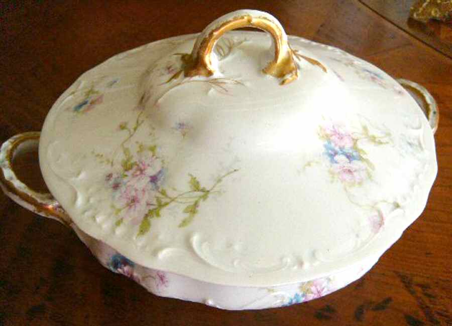 Schleiger 156A Round Covered Vegetable by Haviland-1