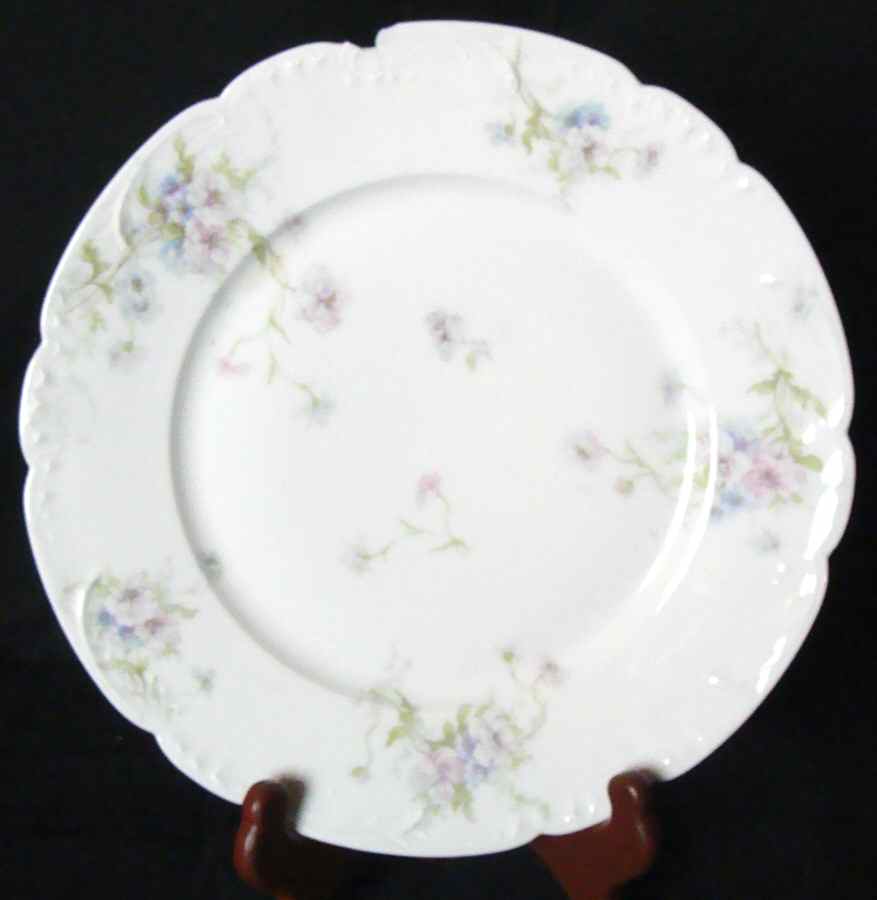 Schleiger 156A Dinner Plate by Haviland-1