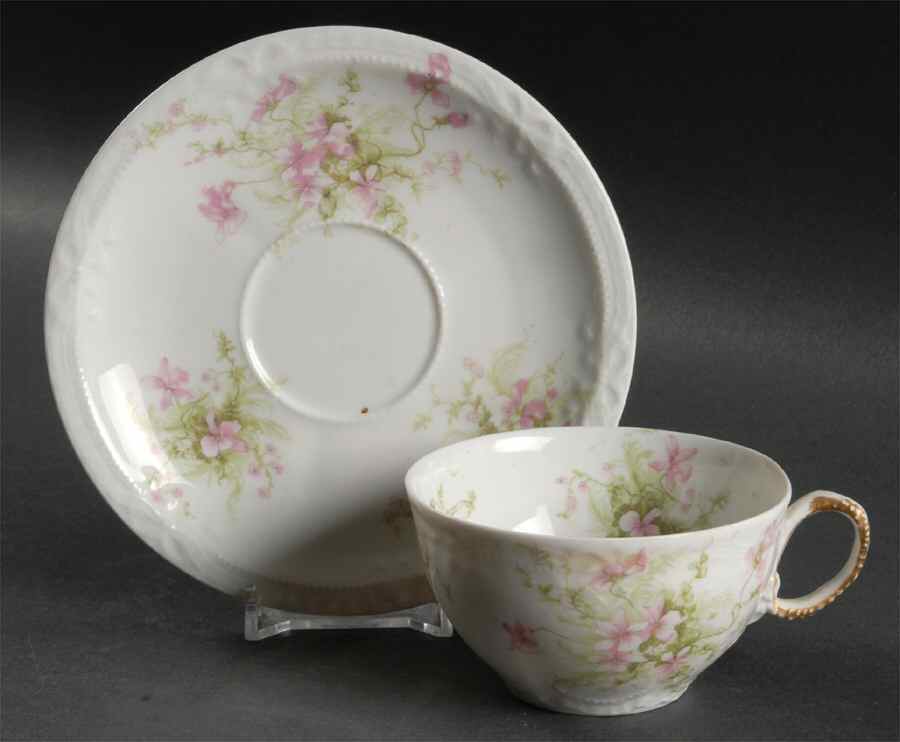 Schleiger 157c Flat Cup & Saucer Set by Haviland-1