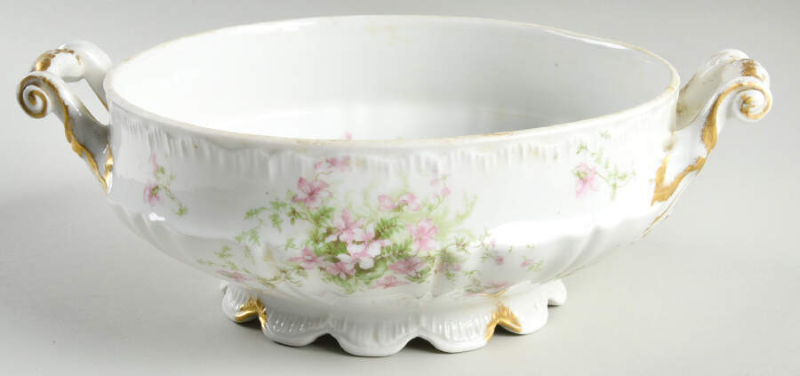 Schleiger 157k Tureen No Lid by Haviland-1