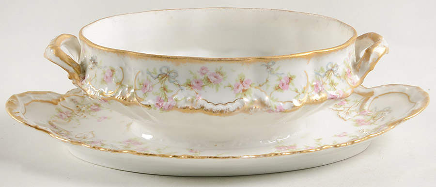 Schleiger 161 Gravy Boat with Attached Underplate by Haviland-1