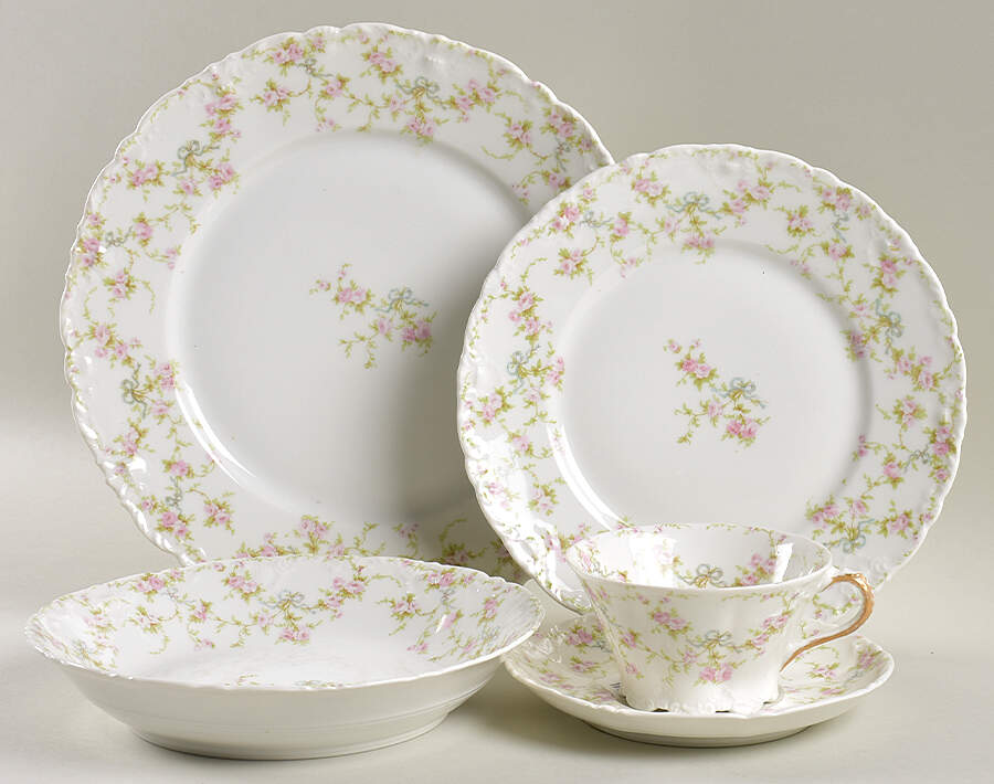 Schleiger 161d 5 Piece Place Setting by Haviland-1