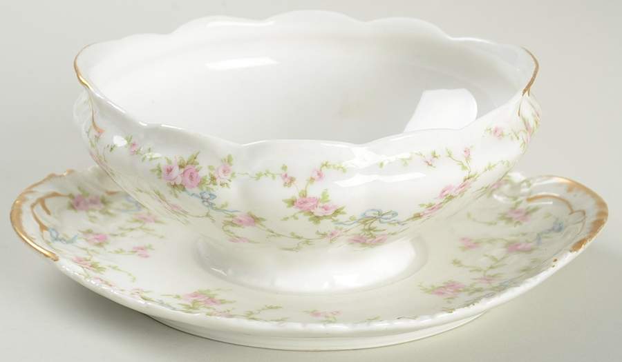 Schleiger 161d Gravy Boat with Attached Underplate by Haviland-1