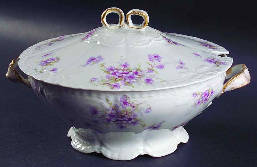 Schleiger 162G Tureen &  Lid by Haviland-1
