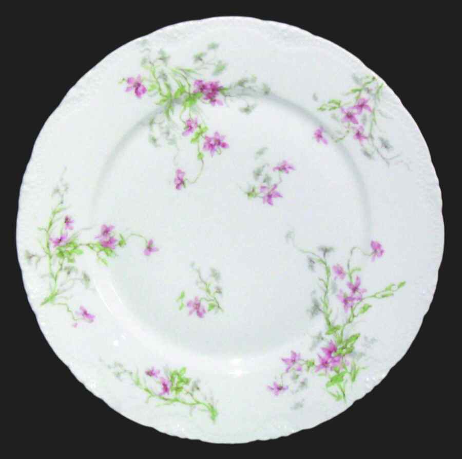 Schleiger 163b Dinner Plate by Haviland-1