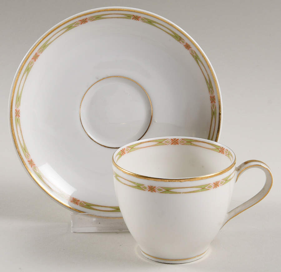 Schleiger 169a Flat Demitasse Cup & Saucer Set by Haviland-1