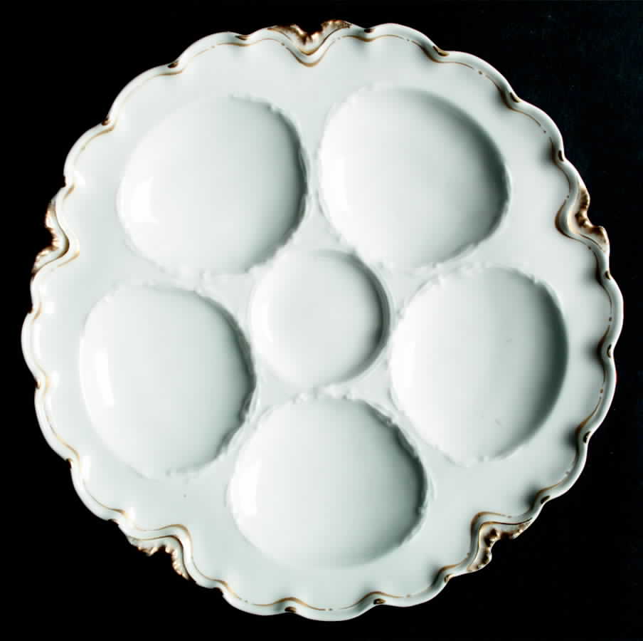 Schleiger 17 Oyster Plate by Haviland-1