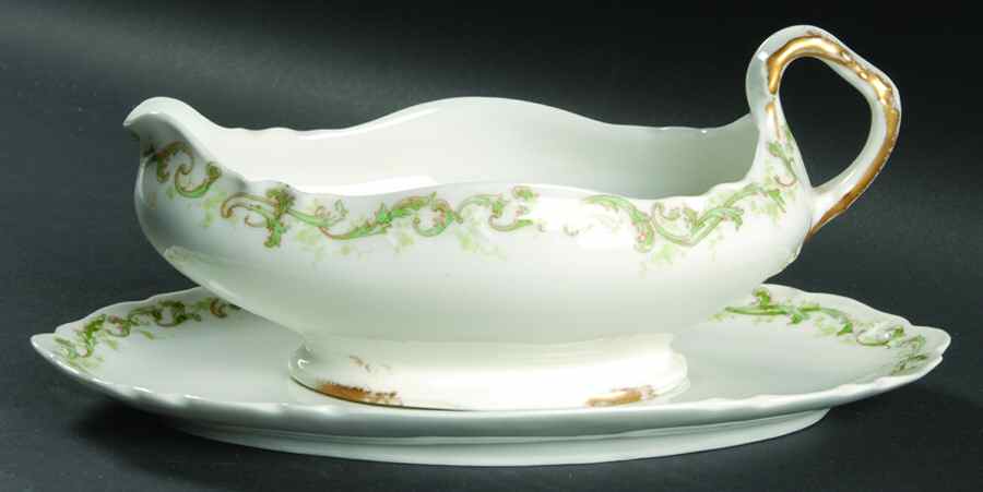 Schleiger 171f Gravy Boat & Underplate by Haviland-1