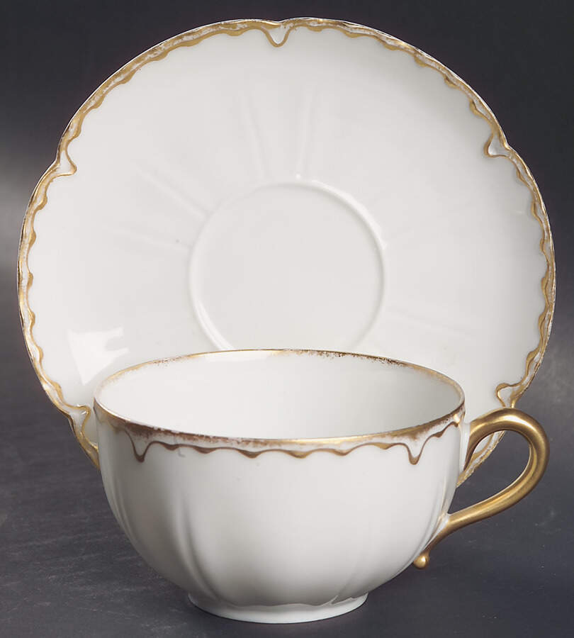 Schleiger 18 Oversized Cup & Saucer Set by Haviland-1
