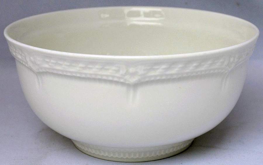 Schleiger 205 Cranberry Bowl by Haviland-1