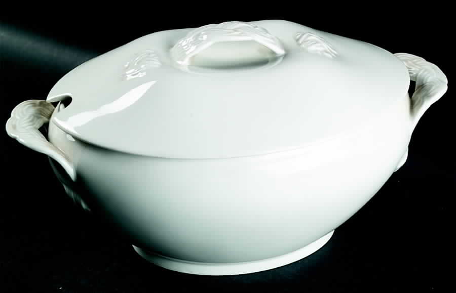 Schleiger 211 Tureen &  Lid by Haviland-1