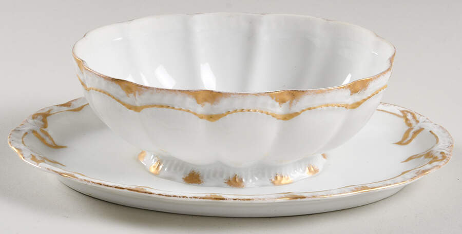 Schleiger 213 Gravy Boat w/Attached Underplate No Lid by Haviland-1