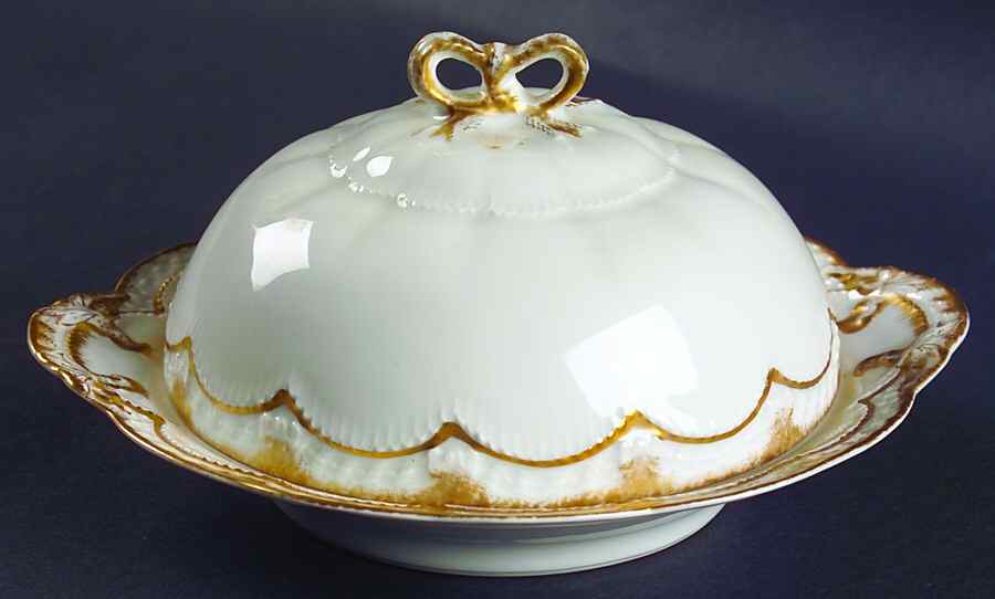 Schleiger 213 Round Covered Butter by Haviland-1