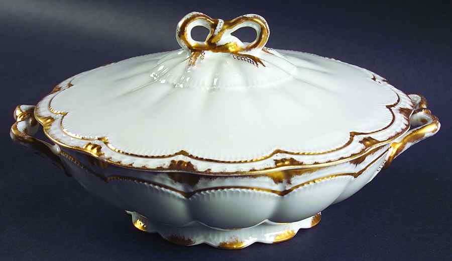 Schleiger 213 Round Covered Vegetable by Haviland-1