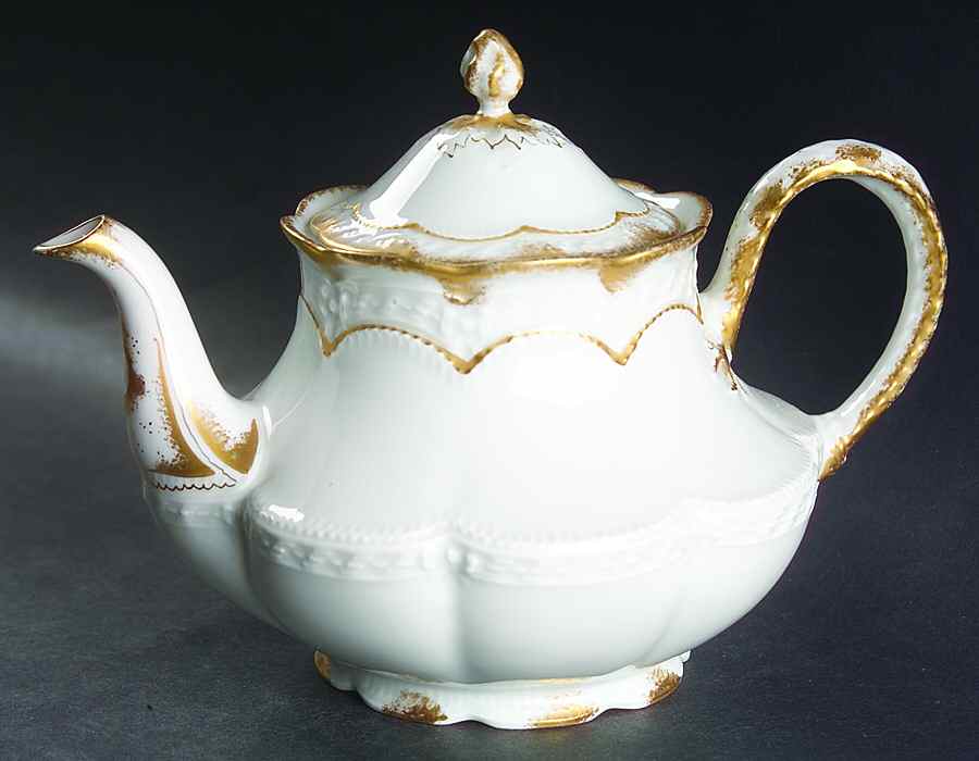 Schleiger 213 Teapot & Lid by Haviland-1