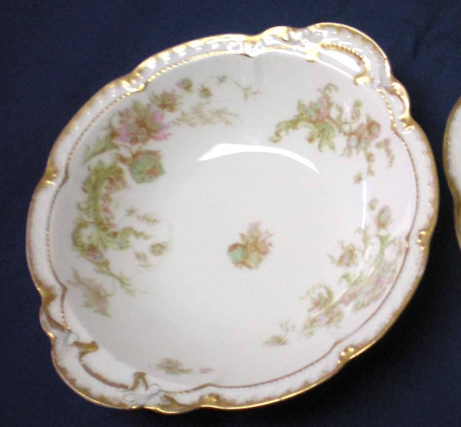 Schleiger 235B 9" Round Vegetable Bowl by Haviland-1