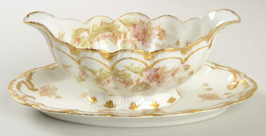 Schleiger 235B Gravy Boat with Attached Underplate by Haviland-1