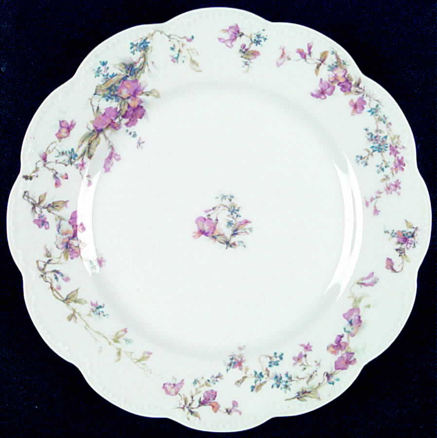Schleiger 236 Dinner Plate by Haviland-1