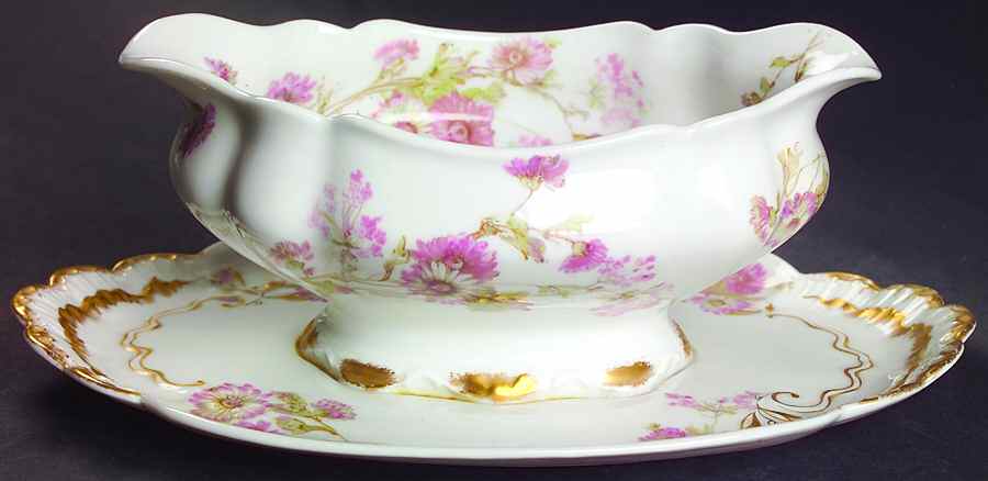 Schleiger 237J Gravy Boat with Attached Underplate by Haviland-1