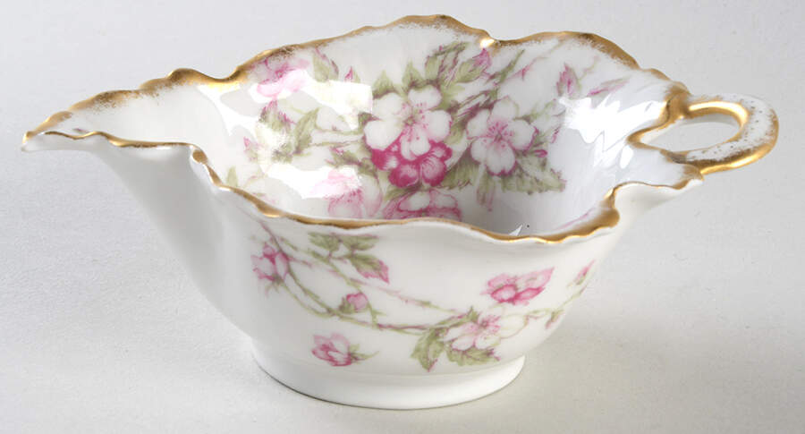 Schleiger 241 Leaf Shaped Dish by Haviland-1