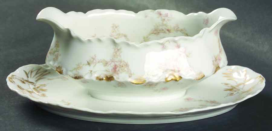 Schleiger 247 Gravy Boat with Attached Underplate by Haviland-1