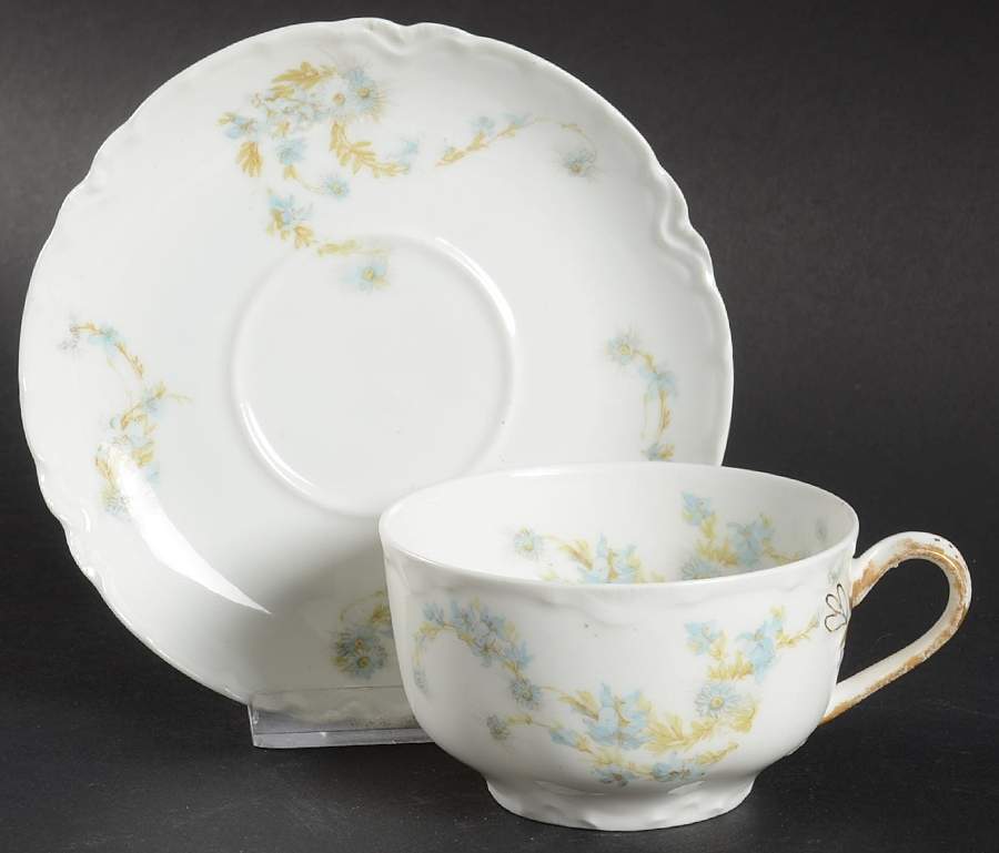 Schleiger 247b Flat Cup & Saucer Set by Haviland-1
