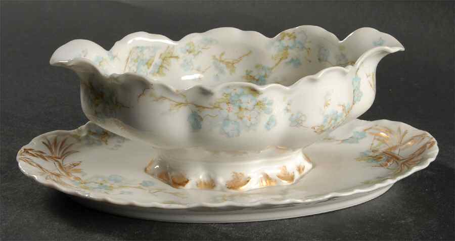 Schleiger 248B Gravy Boat with Attached Underplate by Haviland-1