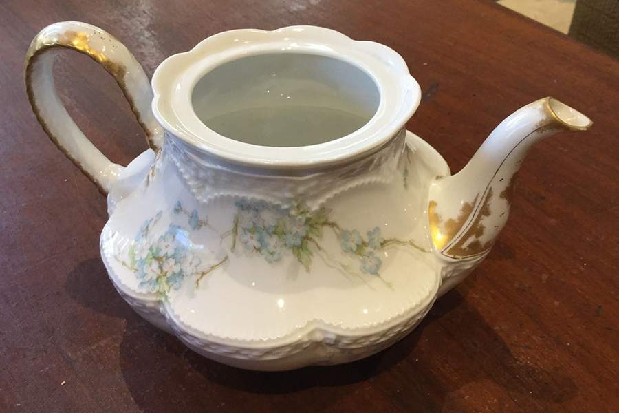 Schleiger 248C Teapot No Lid by Haviland-1