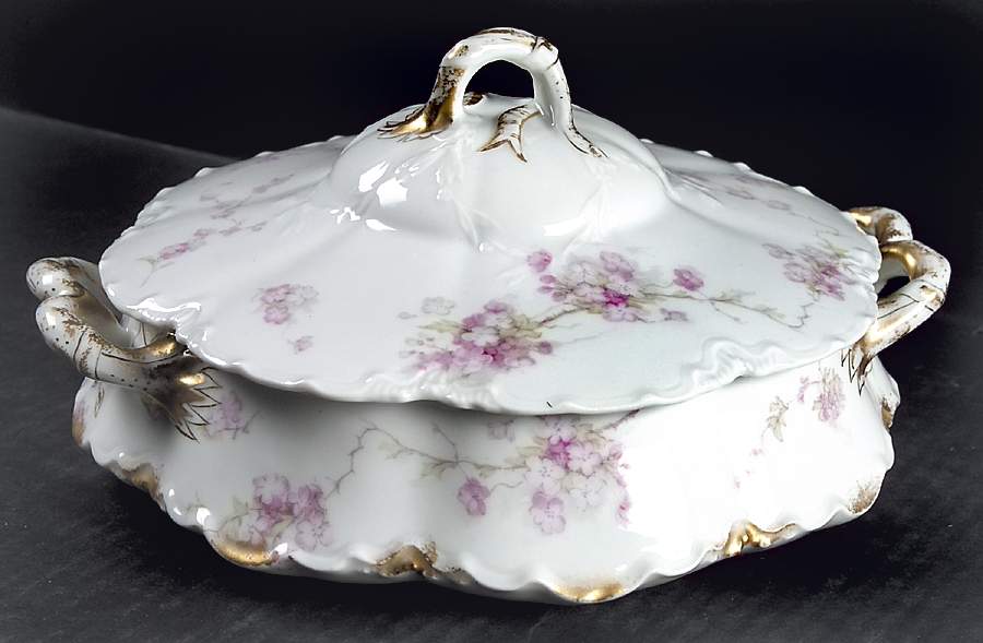 Schleiger 248F Round Covered Vegetable by Haviland-1