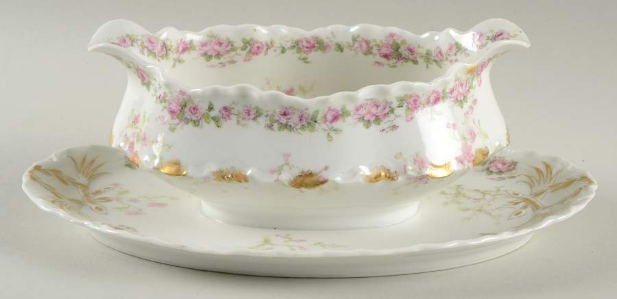 Schleiger 251 Gravy Boat with Attached Underplate by Haviland-1