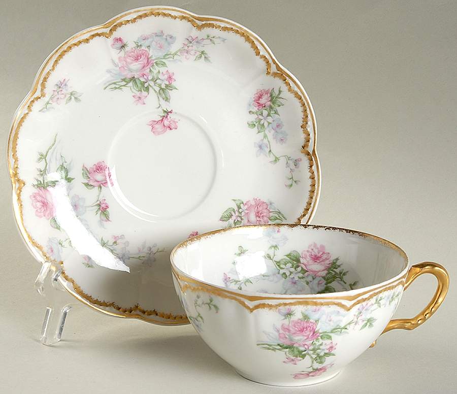 Schleiger 261 Flat Cup & Saucer Set by Haviland-1