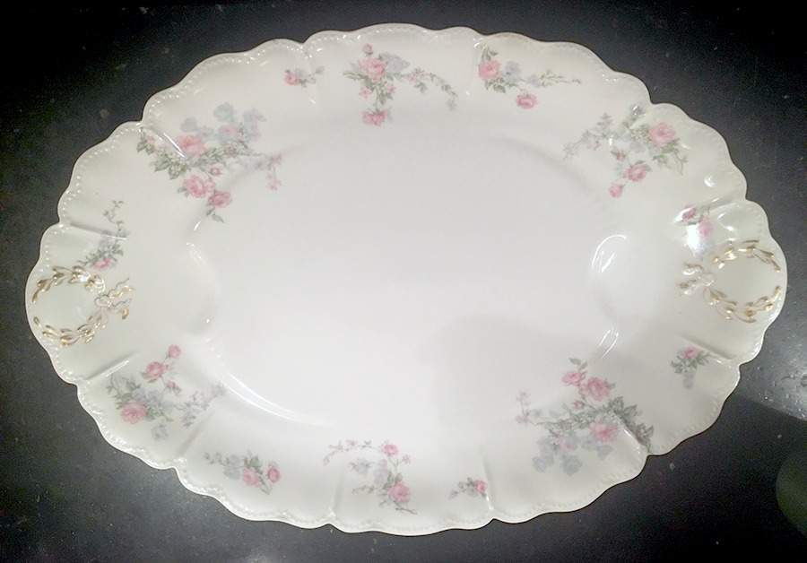 Schleiger 261C 19" Oval Serving Platter by Haviland-1