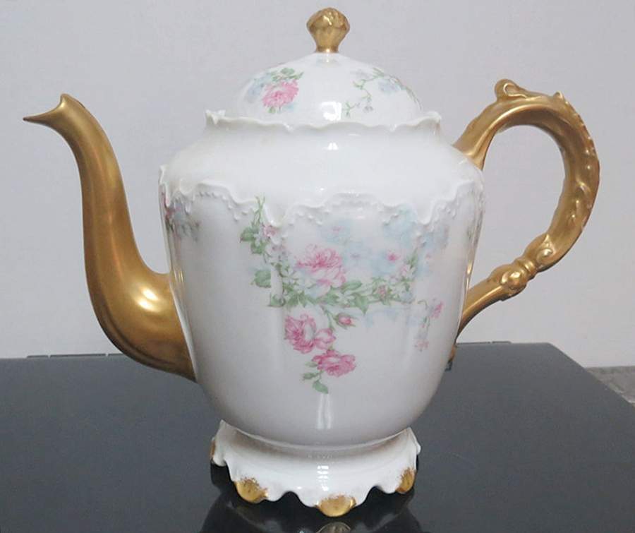 Schleiger 261C Teapot & Lid by Haviland-1