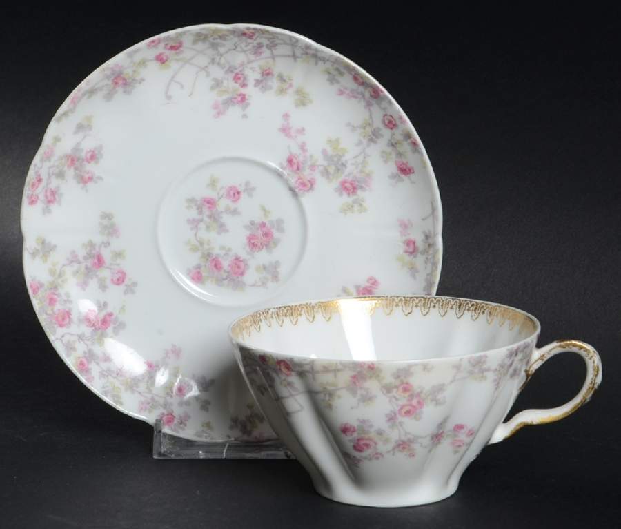 Schleiger 265 Flat Cup & Saucer Set by Haviland-1