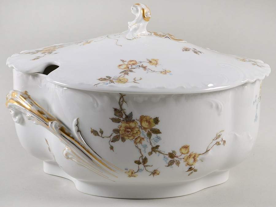 Schleiger 266 Tureen &  Lid by Haviland-1