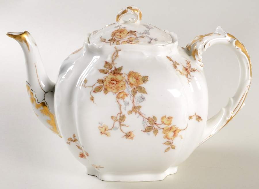 Schleiger 266i Teapot & Lid by Haviland-1