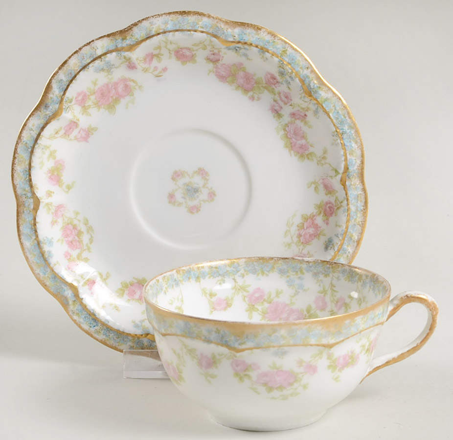 Schleiger 271A Flat Cup & Saucer Set by Haviland-1